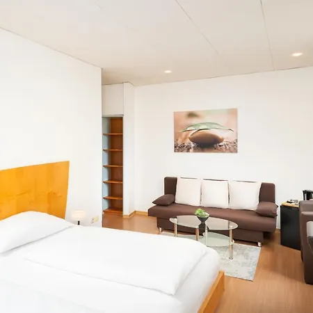 Mainstreet Frankfurt Airport Ξενοδοχείο 3*