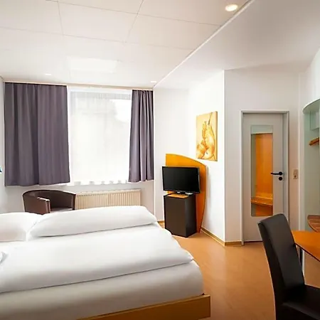 Mainstreet Frankfurt Airport Hotel 3*
