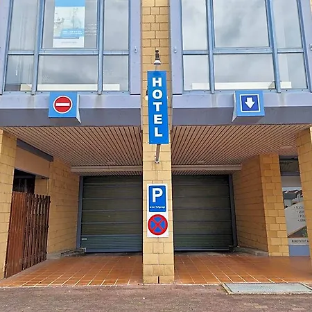 Mainstreet Frankfurt Airport 3*
